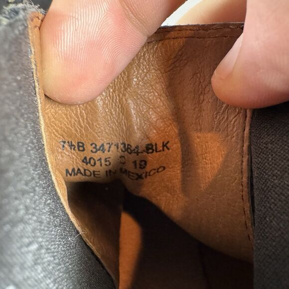 Frye Carly Zip Chelsea Black Leather‎ Ankle Pull On Boots Size 7.5 - Picture 8 of 8